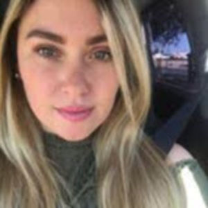 Meet your Posher, Karina